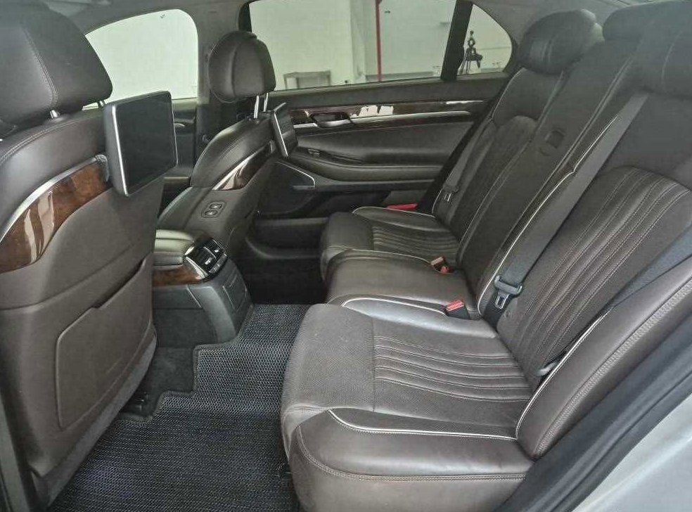제네시스 EQ900 3.3 T-GDI AWD 사진 12