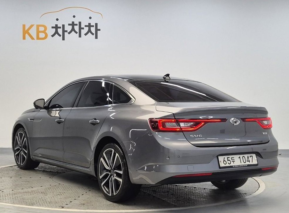 르노코리아(삼성) SM6 가솔린 2.0 GDe 사진 9