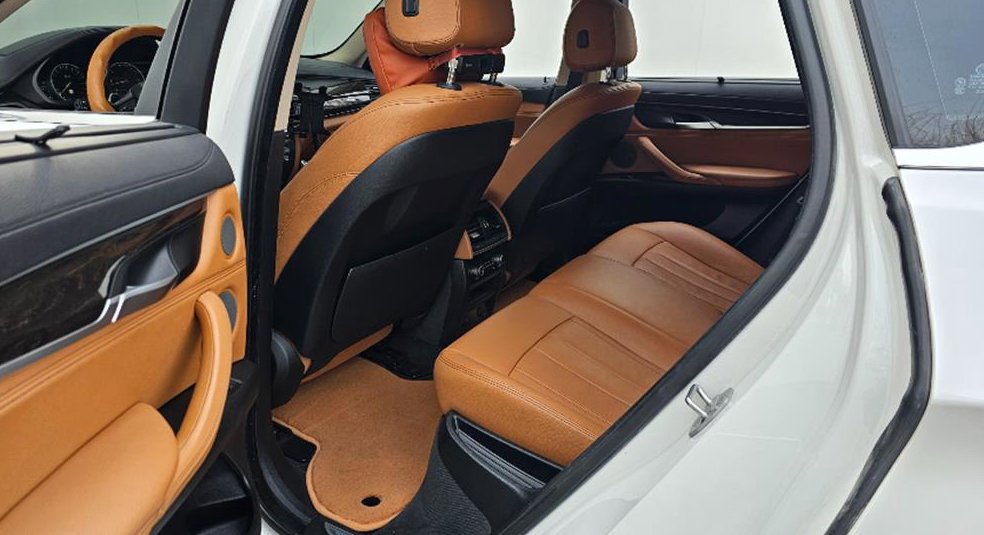 BMW X6 xDrive 30d 사진 12