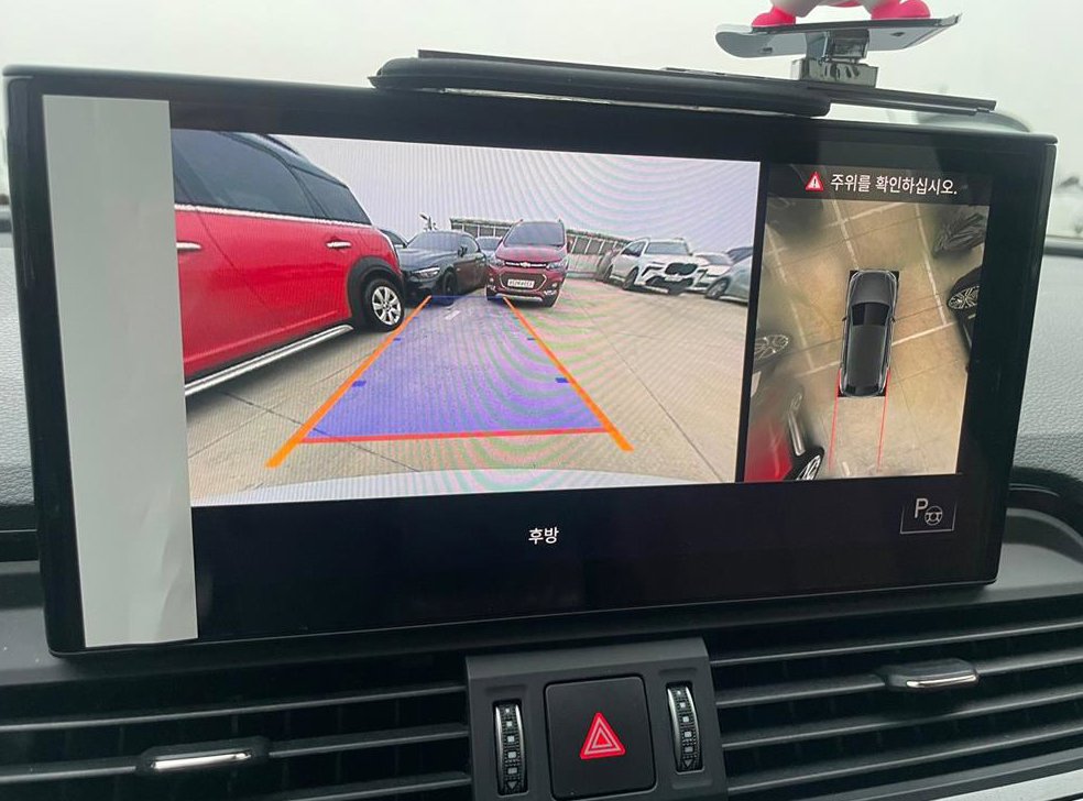아우디 Q5 45 TFSI 콰트로 사진 10