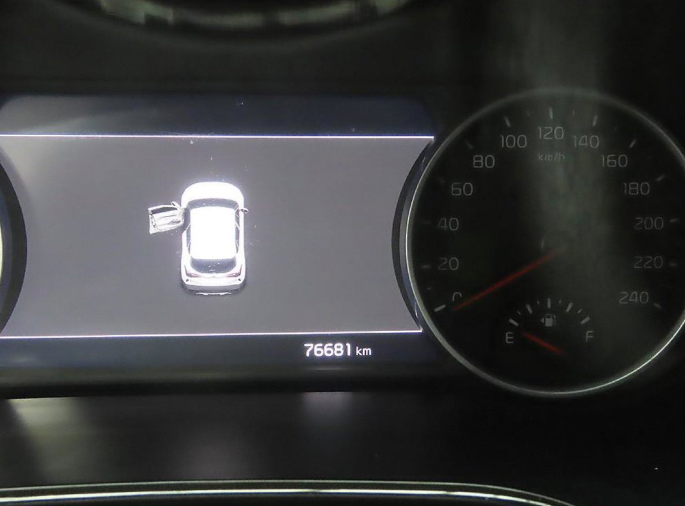 기아 셀토스 가솔린 1.6 터보 4WD 사진 6