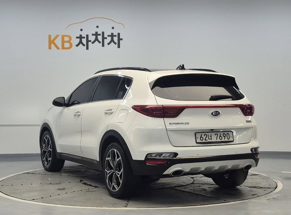 기아 스포티지 2.0 디젤 2WD 사진 2