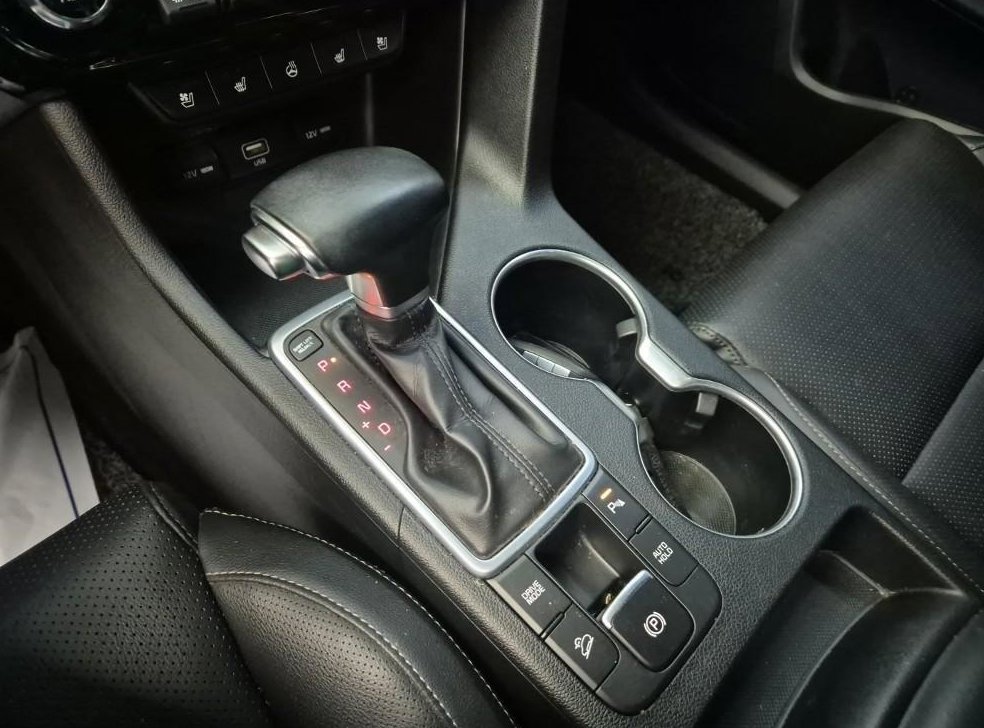 기아 스포티지 2.0 디젤 2WD 사진 8