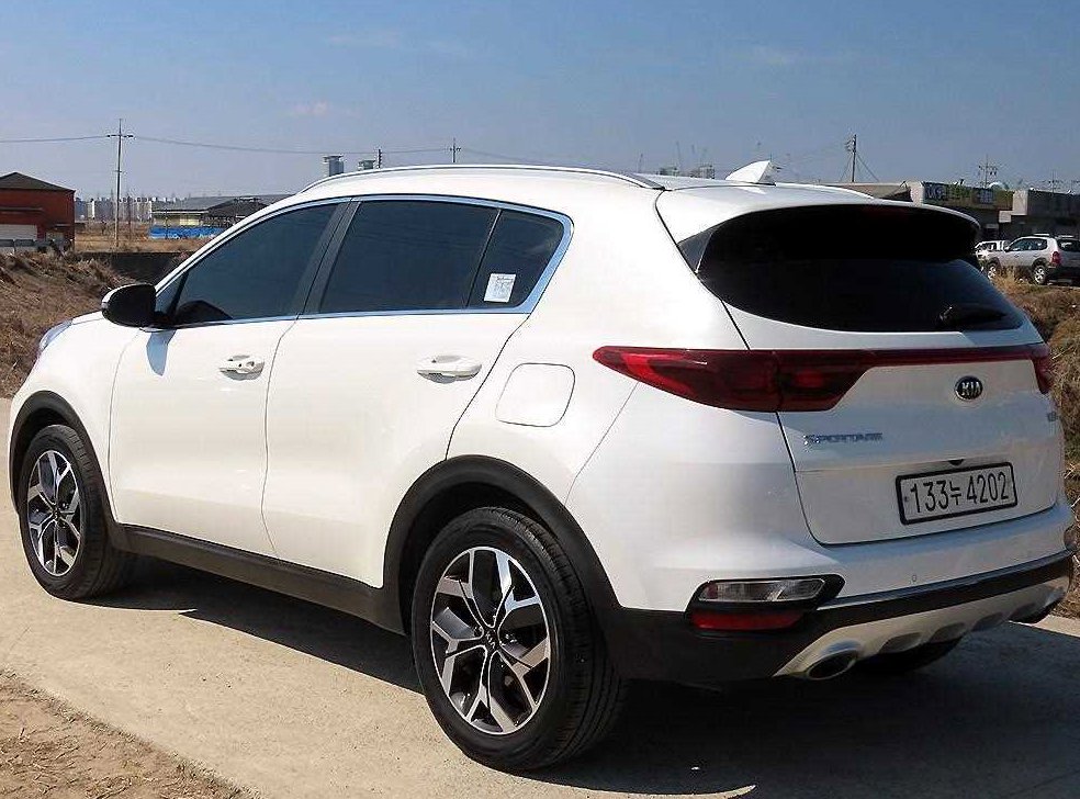 기아 스포티지 2.0 디젤 2WD 사진 3