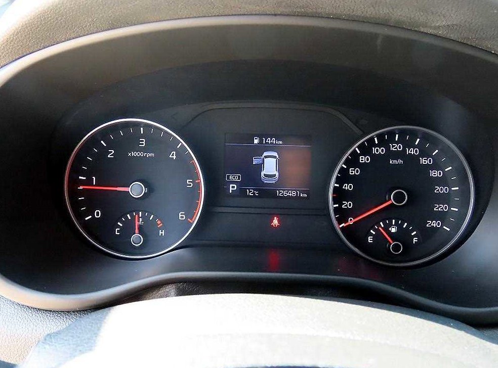 기아 스포티지 2.0 디젤 2WD 사진 8