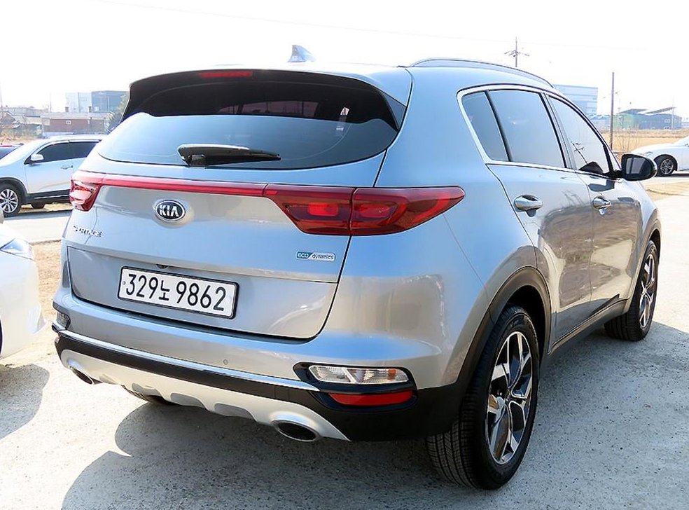 기아 스포티지 2.0 디젤 2WD 사진 3