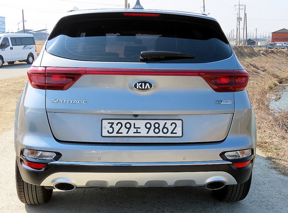 기아 스포티지 2.0 디젤 2WD 사진 4