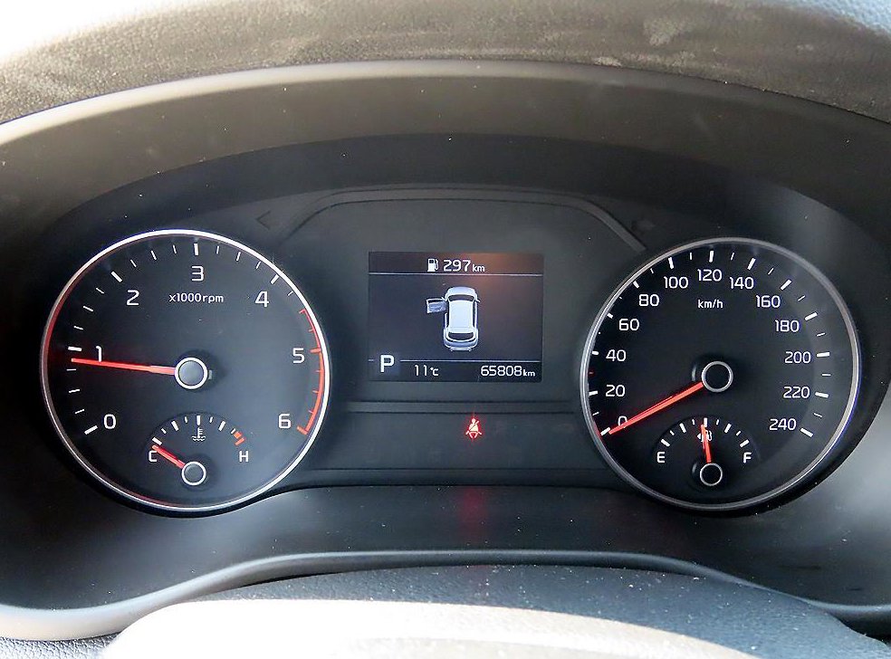기아 스포티지 2.0 디젤 2WD 사진 8