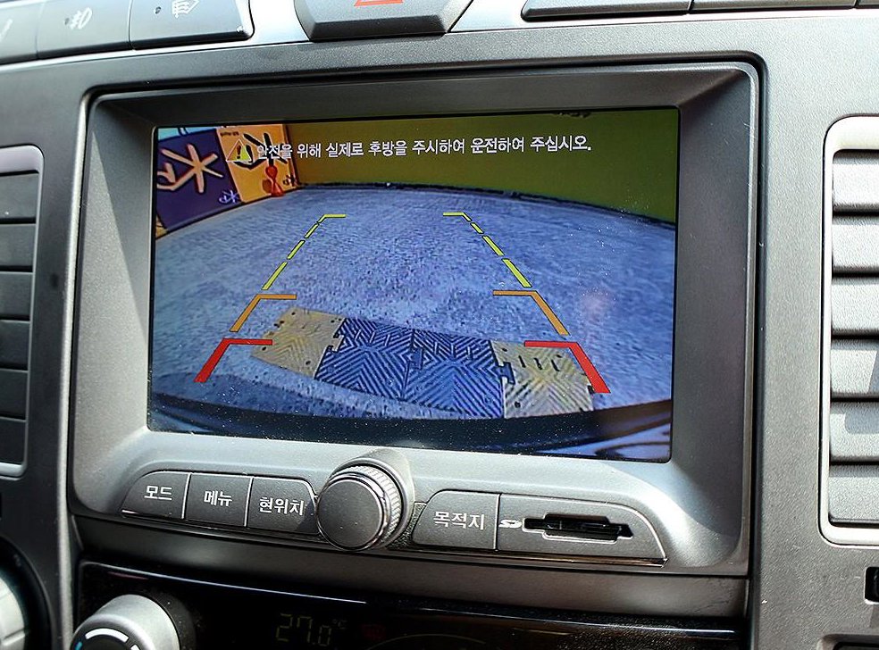 KG모빌리티(쌍용)  코란도 4WD 샤토 사진 10