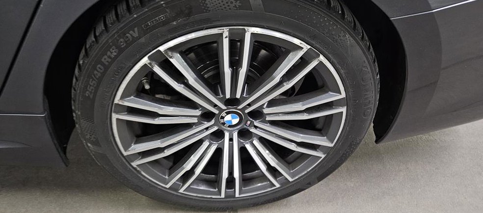 BMW 3시리즈 320i M 스포츠 사진 7