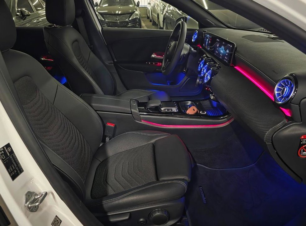 벤츠 A 클래스 A220 세단 사진 10