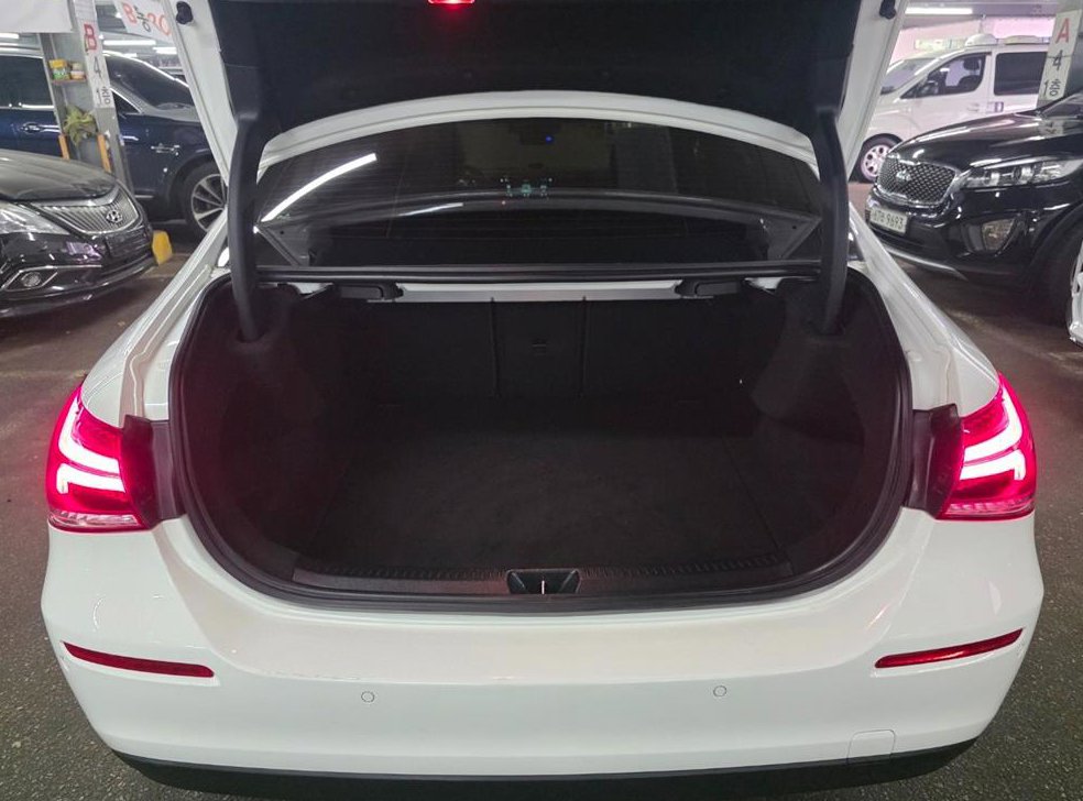 벤츠 A 클래스 A220 세단 사진 13