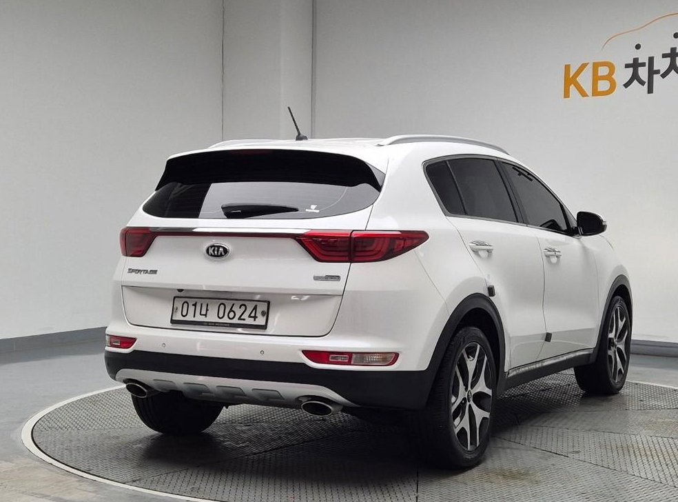 기아 스포티지 디젤 2.0 2WD 프레스티지 사진 3