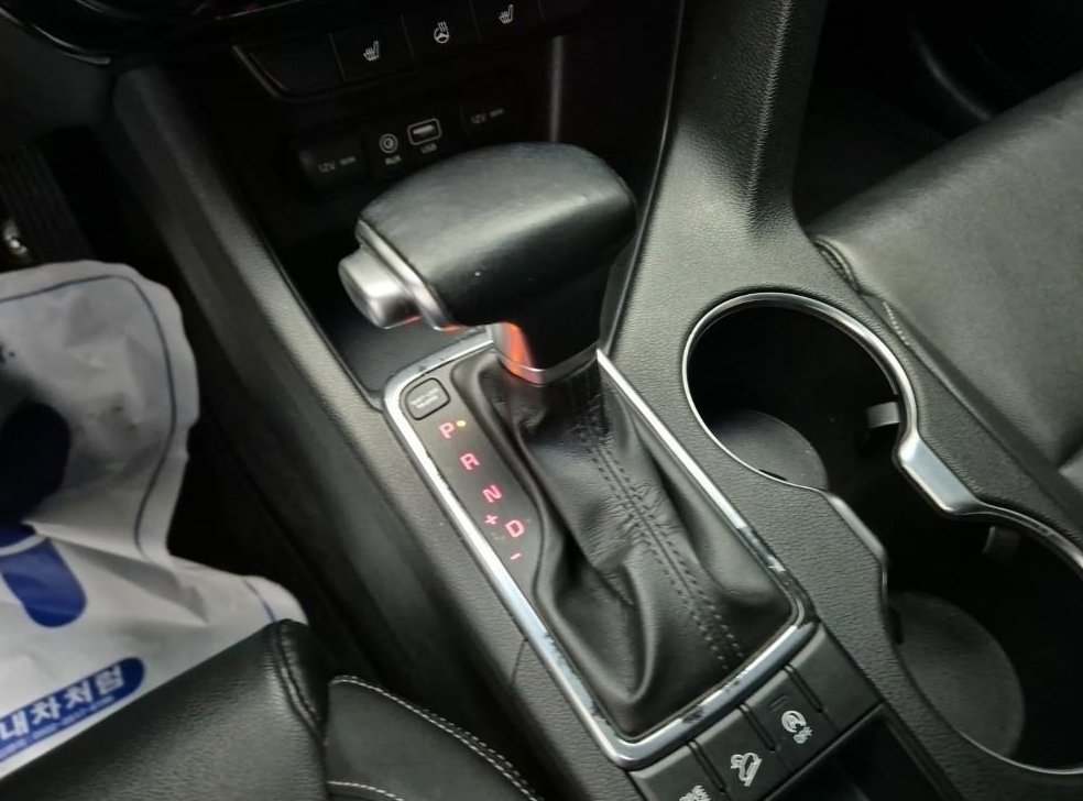 기아 스포티지 디젤 2.0 2WD 프레스티지 사진 8