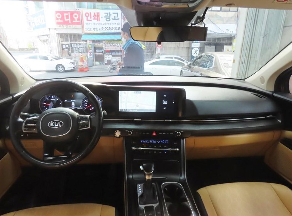 기아 카니발 디젤 9인승 프레스티지 사진 7