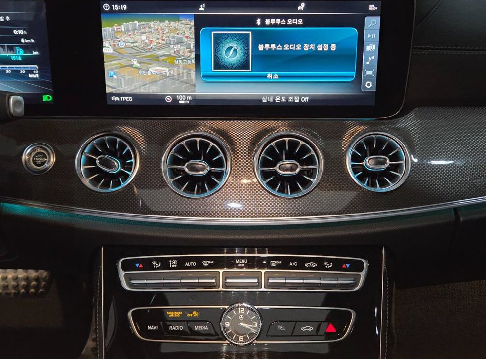 벤츠 CLS 클래스 CLS 400d 4MATIC AMG Line 사진 11