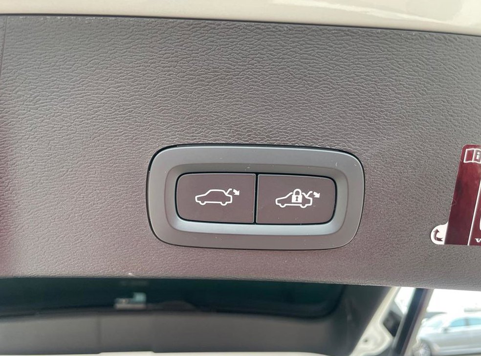 볼보 XC40 B4 AWD R-디자인 사진 18