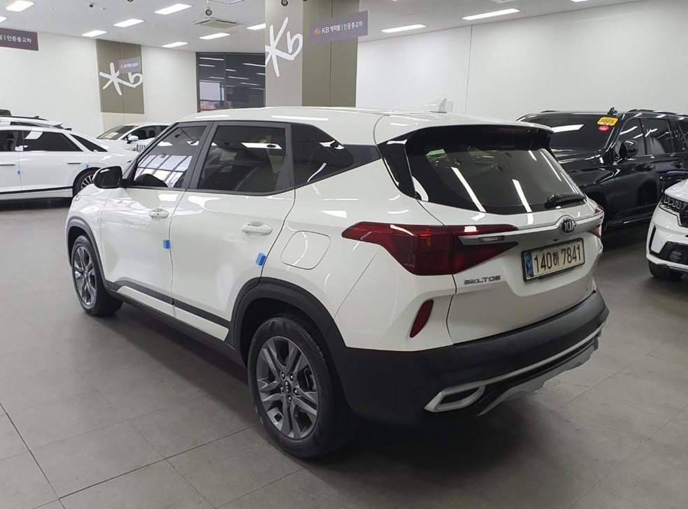 기아 셀토스 가솔린 1.6 터보 2WD 사진 4