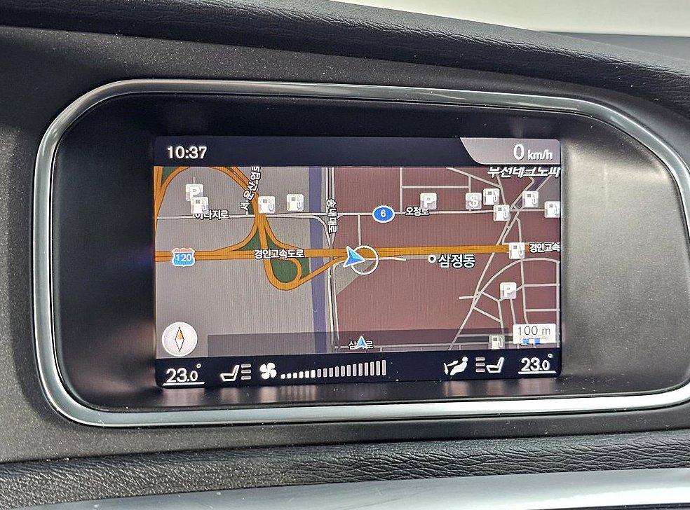 볼보 V40 D3 사진 13