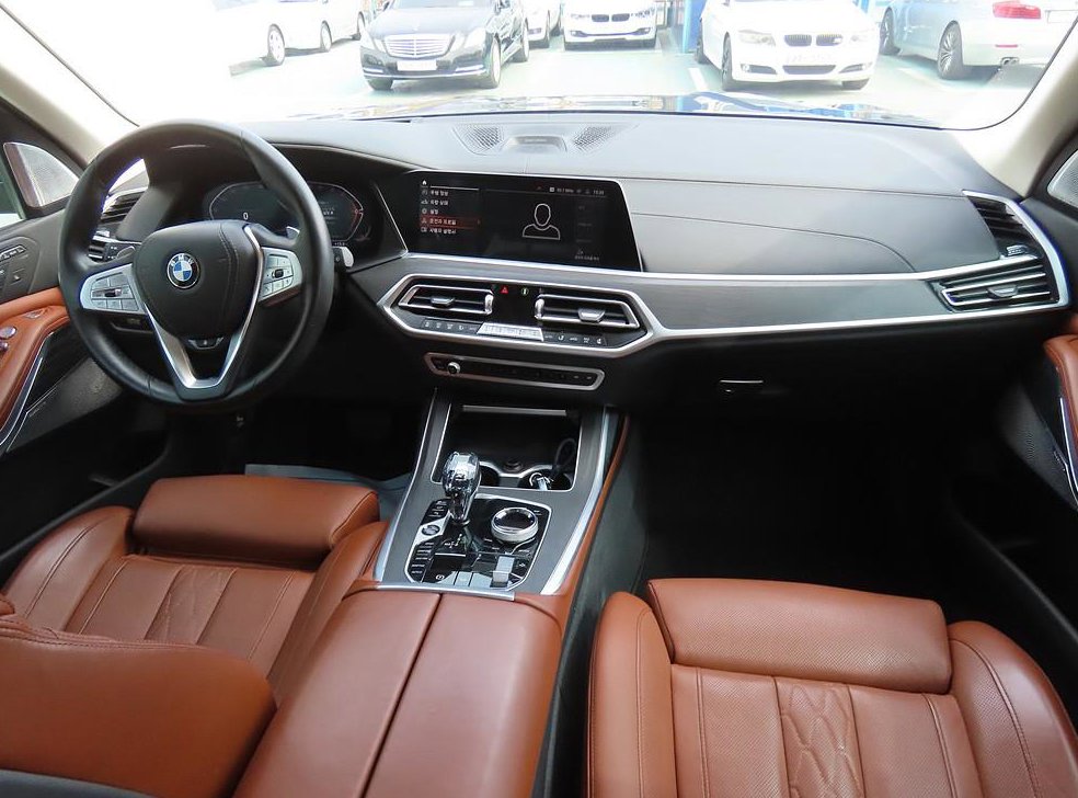 BMW X7 xDrive 40d 디자인 퓨어 엑셀런스 6인승 사진 5