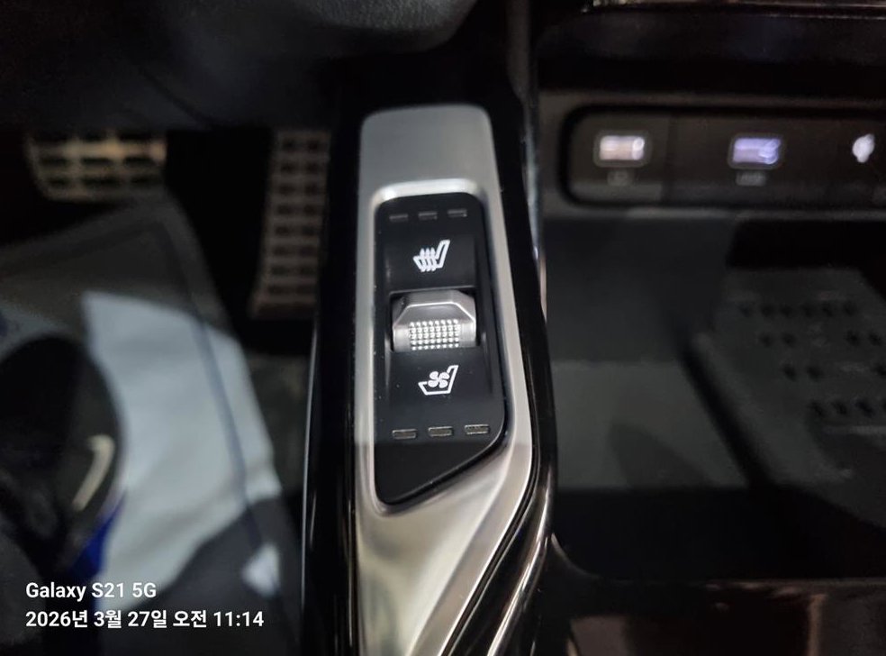 기아 쏘렌토 가솔린 2.5T 2WD 그래비티 사진 17