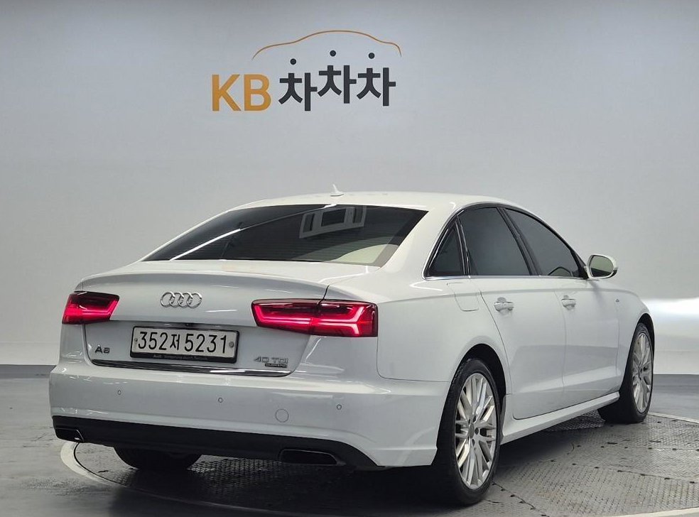 아우디 A6 40 TDI 콰트로 사진 3