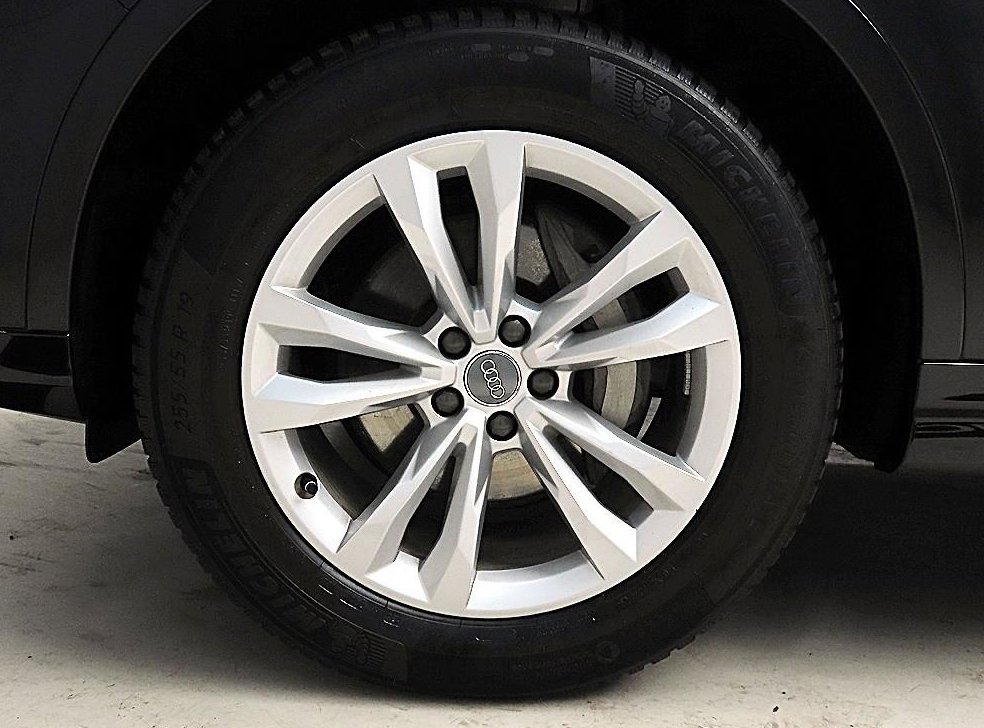 아우디 Q7 45 TFSI 콰트로 사진 20