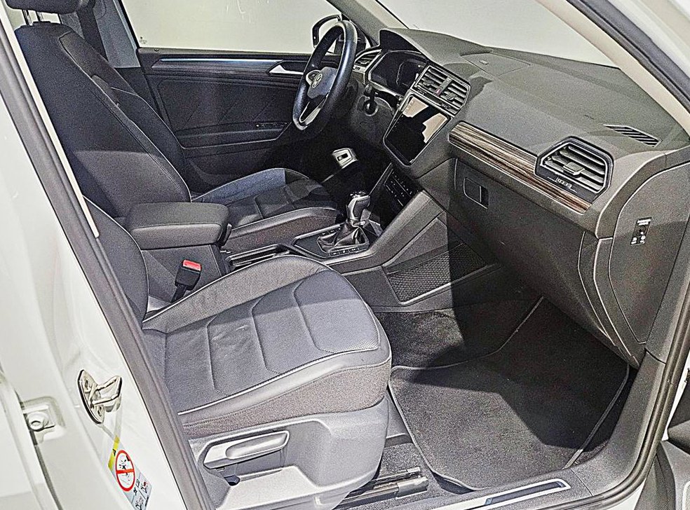 폭스바겐 티구안 2.0 TSI 프레스티지 사진 18