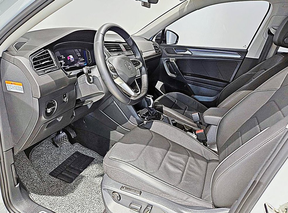 폭스바겐 티구안 2.0 TSI 프레스티지 사진 7