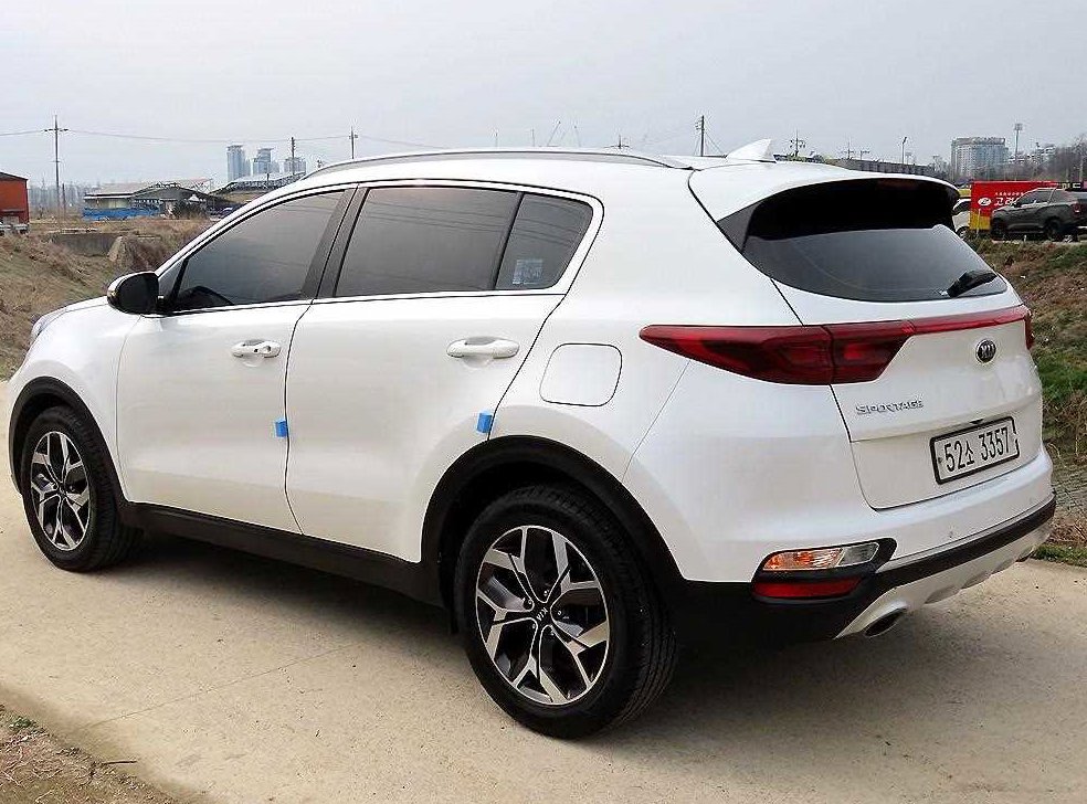 기아 스포티지 2.0 디젤 2WD 사진 3