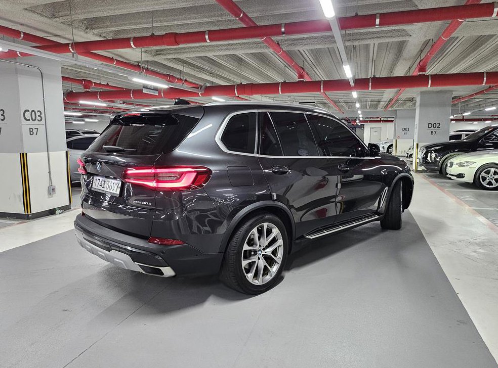 BMW X5 xDrive 30d xLine 사진 3