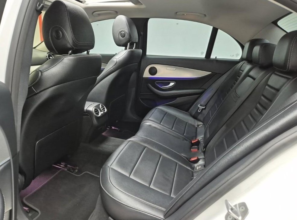 벤츠 E 클래스 E200 아방가르드 사진 14