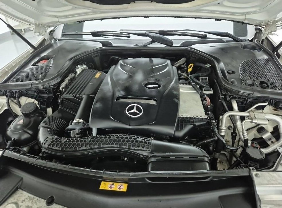 벤츠 E 클래스 E200 아방가르드 사진 16