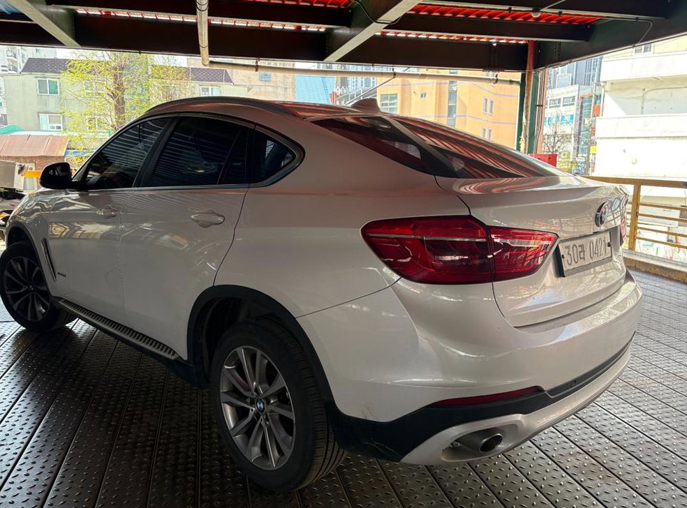 BMW X6 xDrive 30d 사진 2