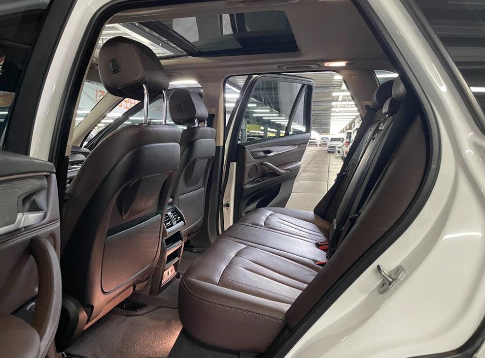 BMW X5 xDrive 30d 사진 18
