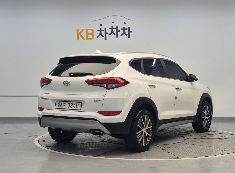 현대 투싼 1.6T 2WD 사진 3