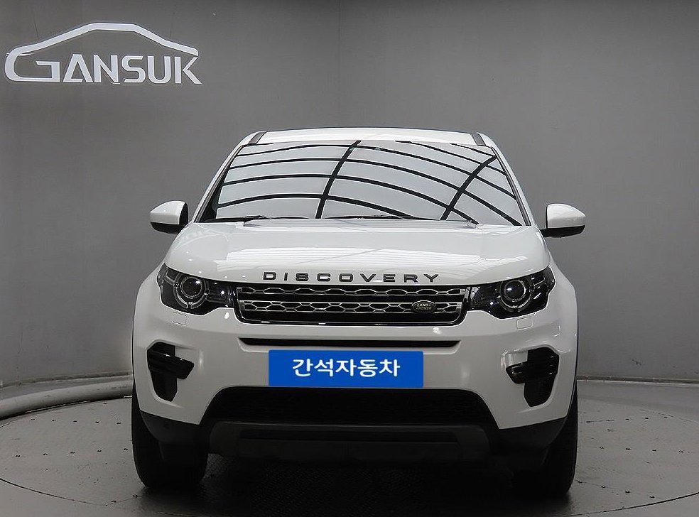 랜드로버 디스커버리 스포츠 2.0 TD4 SE