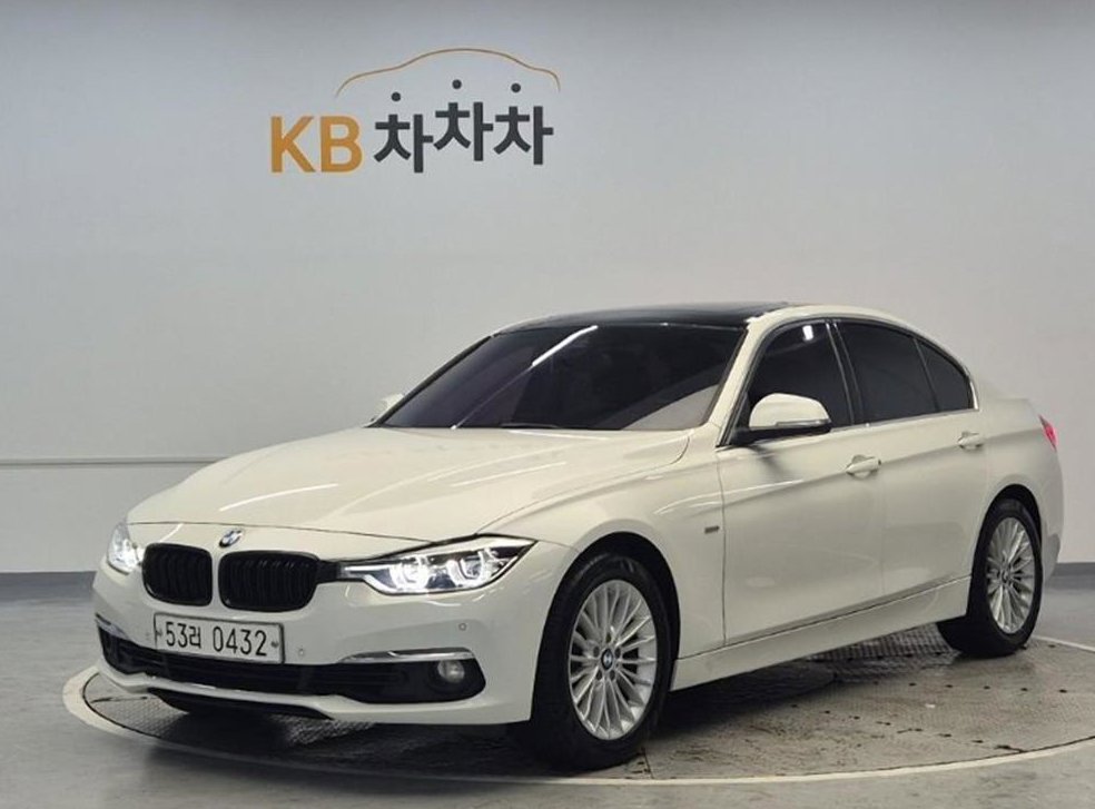 BMW 3시리즈 320i 럭셔리