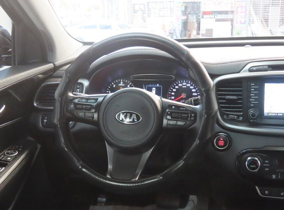 기아 쏘렌토 디젤 2WD 2.0 프레스티지 사진 18