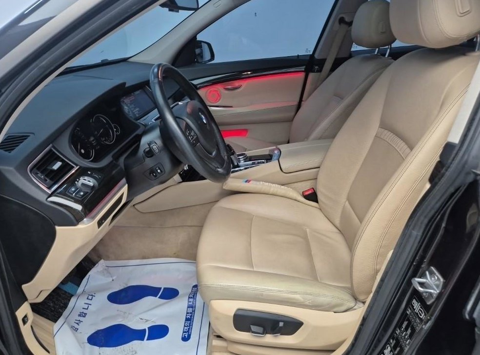 BMW 그란투리스모 GT 30d xDRIVE 사진 11
