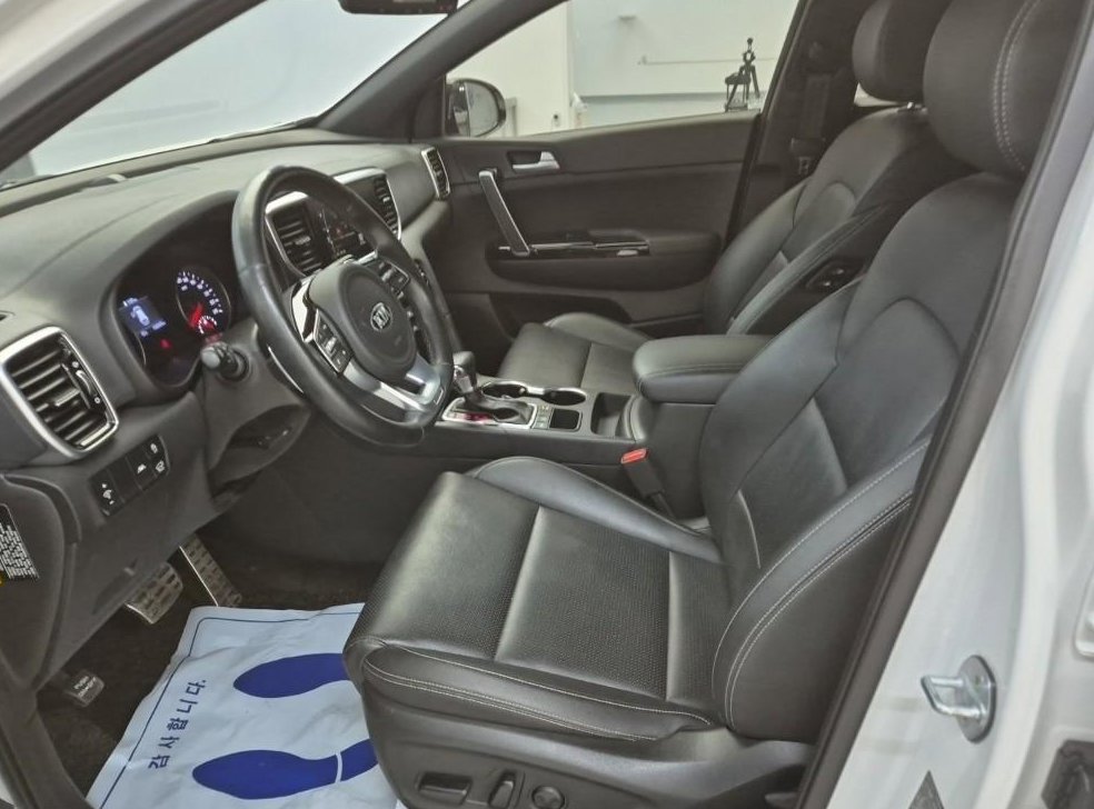 기아 스포티지 2.0 디젤 2WD 사진 11
