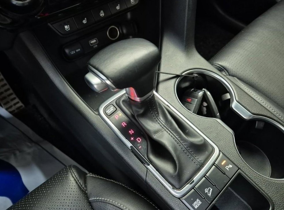 기아 스포티지 2.0 디젤 2WD 사진 8