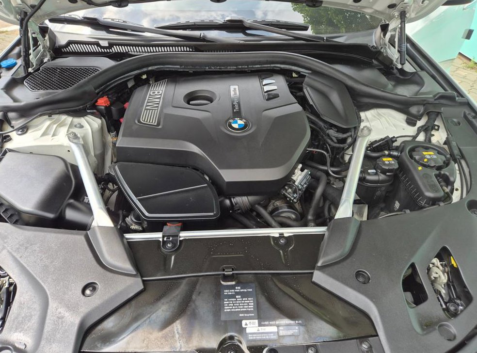 BMW 5시리즈 520i 럭셔리 사진 20
