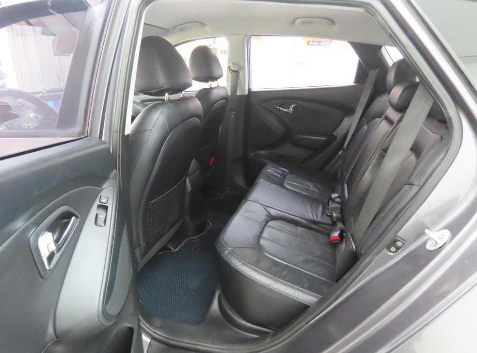 현대 투싼 2WD VGT LX20 사진 6