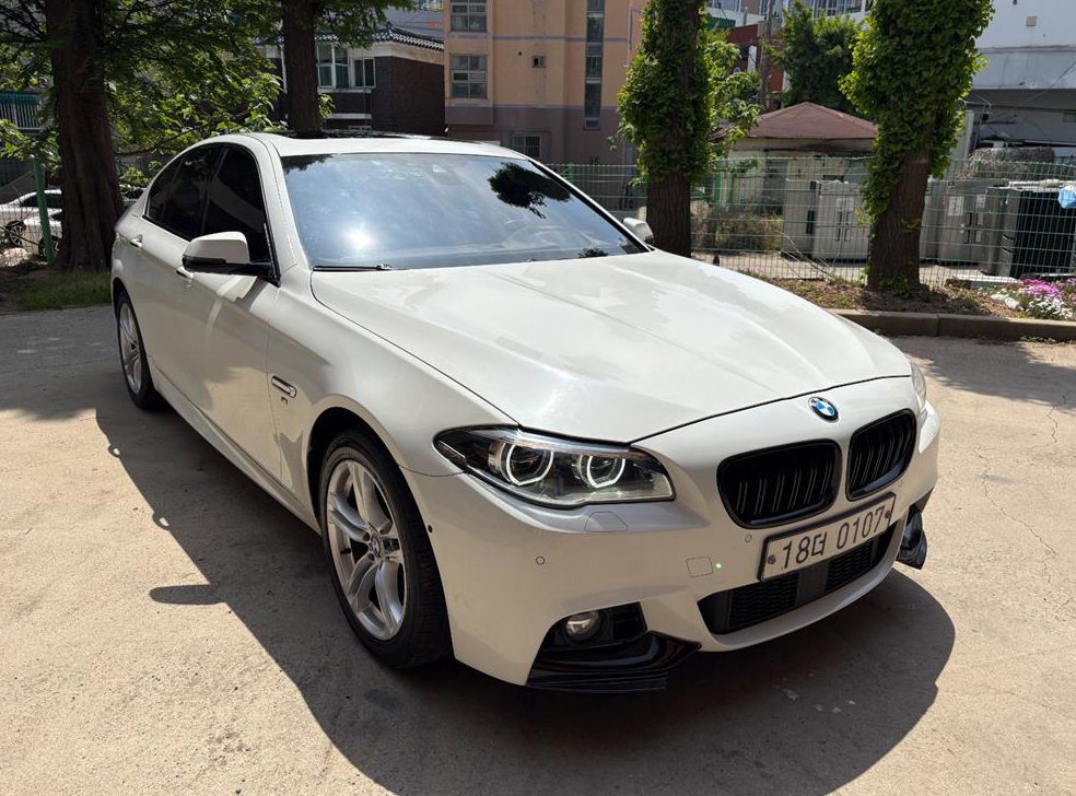 BMW 5시리즈 520d xDrive M 에어로다이나믹
