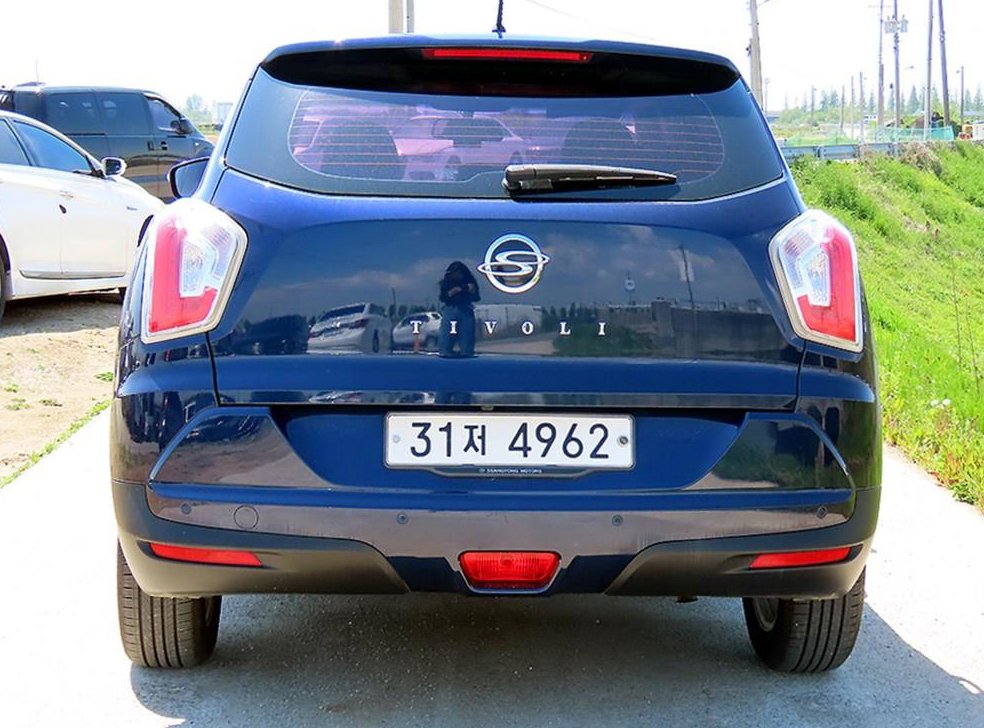 KG모빌리티(쌍용)  티볼리 가솔린 2WD 1.6 VX 사진 4