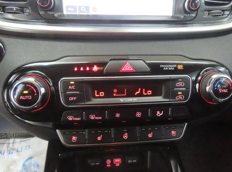 기아 쏘렌토 디젤 2.0 2WD 사진 11