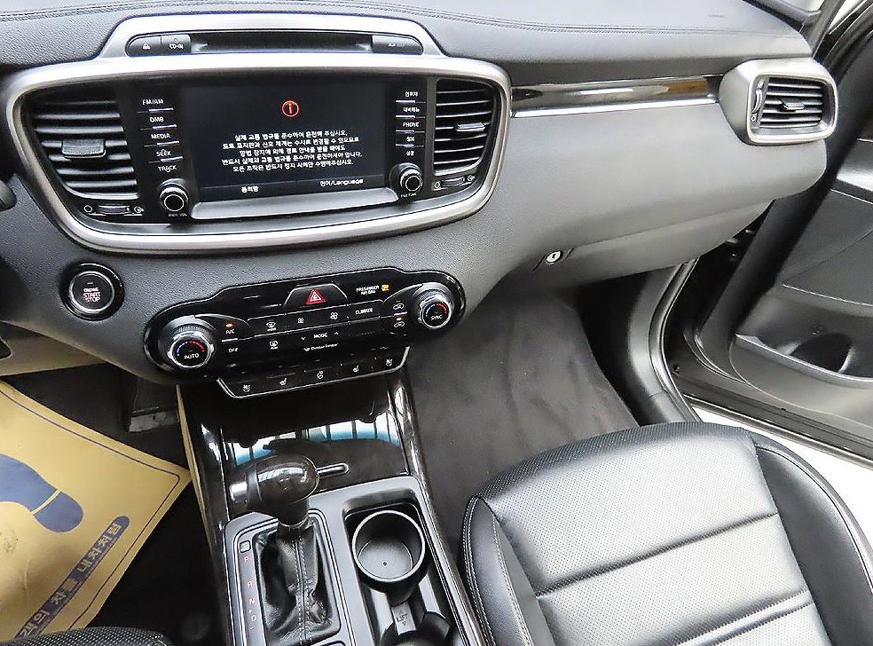 기아 쏘렌토 디젤 2WD 2.0 프레스티지 사진 7