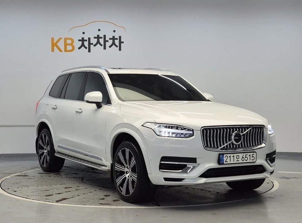 볼보 XC90 2.0 T8 AWD 사진 3