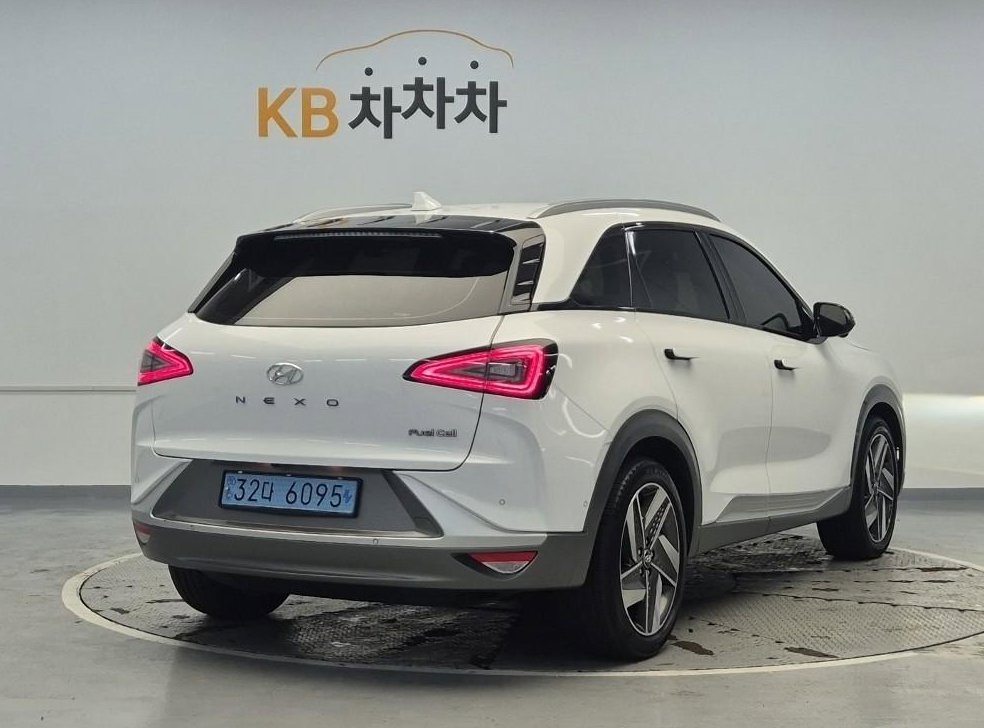 현대 넥쏘 프리미엄 사진 3